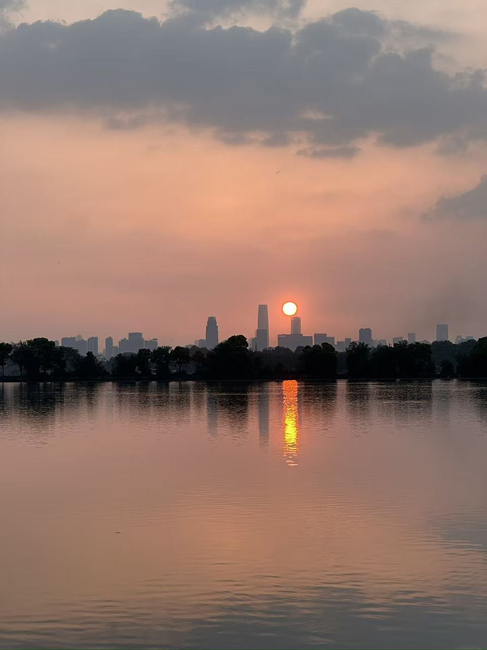 东湖